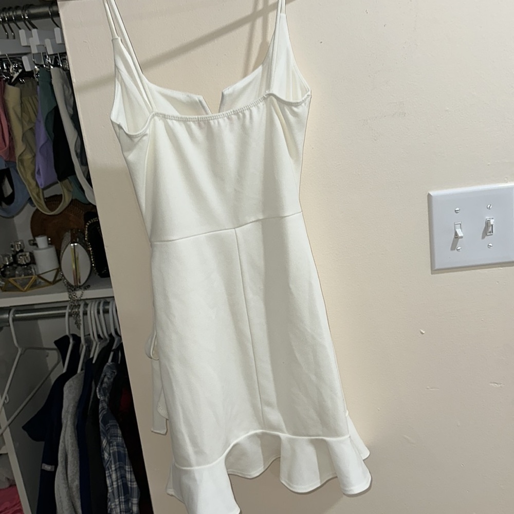 white wrap mini dress - Picture 2 of 3